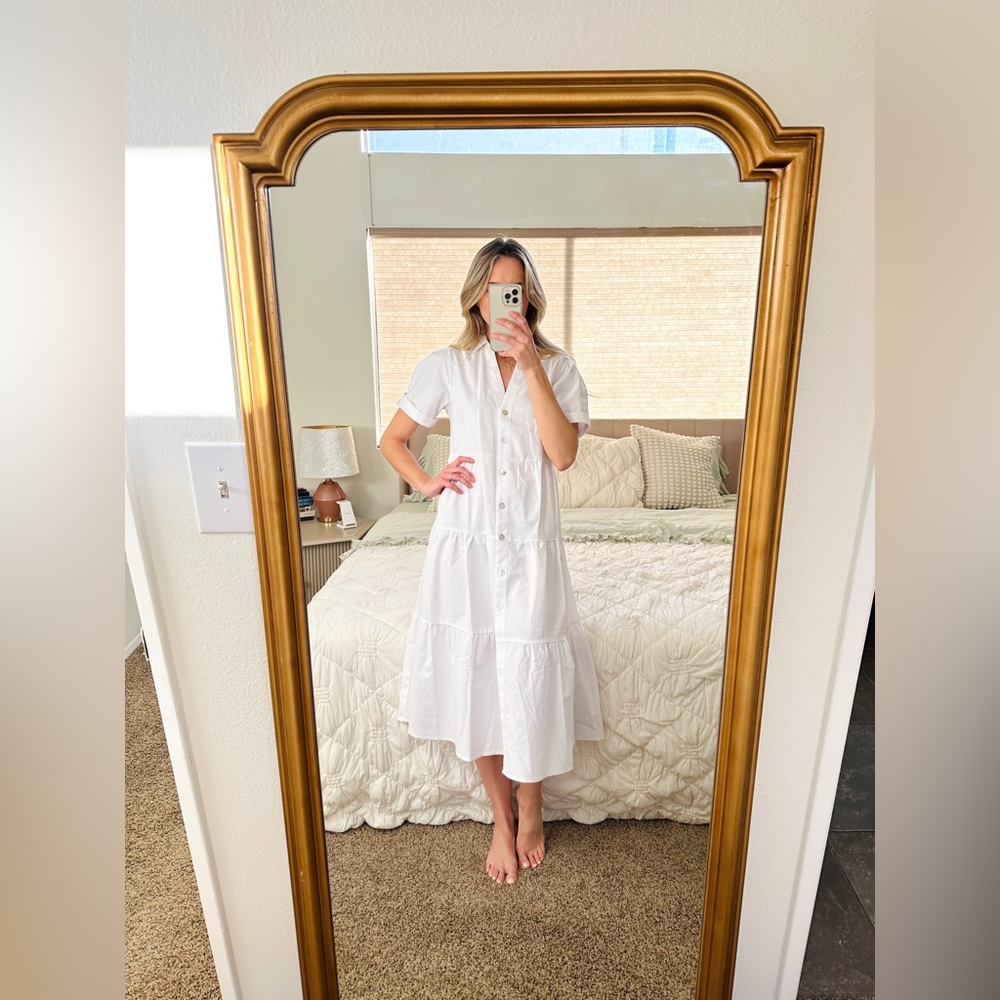 White collar dress w/ buttons - Picture 2 of 7